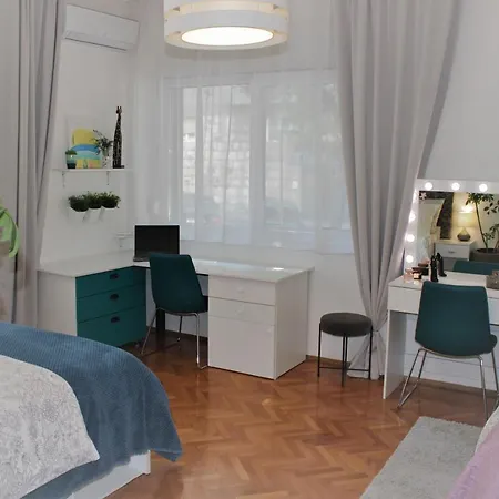 Prostran , Renoviran Apartman Lota
