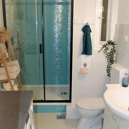 Prostran , Renoviran Apartman Lota شقة *